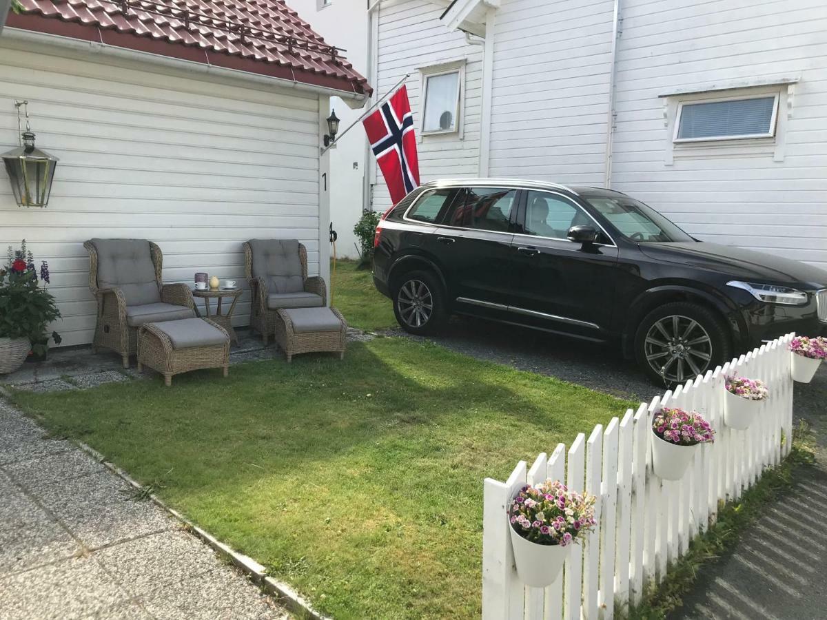 Koselig Landsbyhus I Nordfjord 노르드피오르다이드 외부 사진