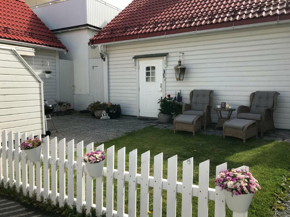 Koselig Landsbyhus I Nordfjord 노르드피오르다이드 외부 사진